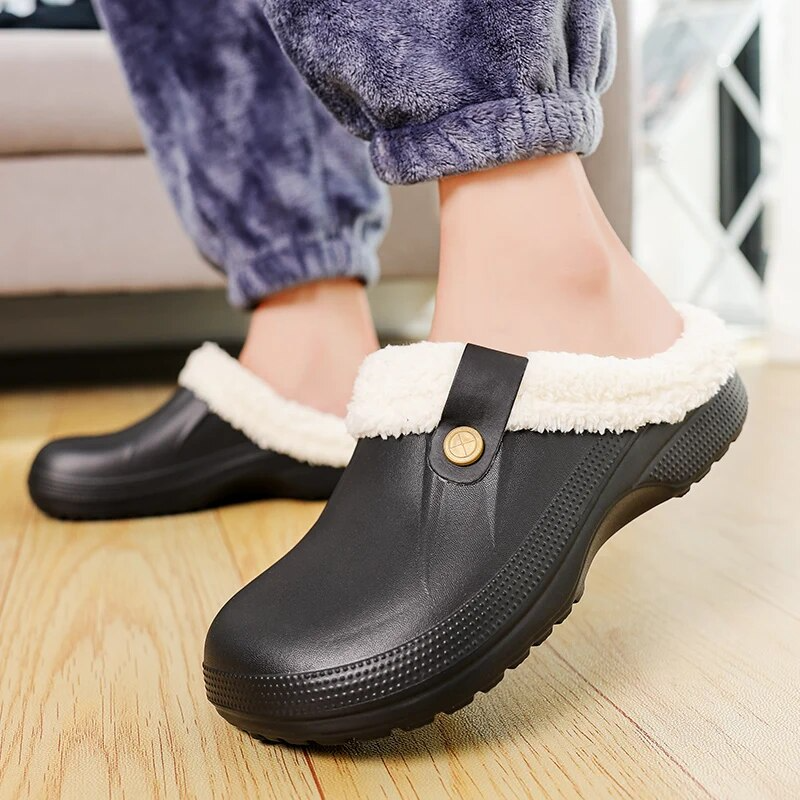 Cozy Clogs with Warm Inner Lining