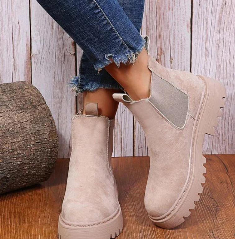 Graceza - Suede Ankle Boots with Chunky Sole for Women