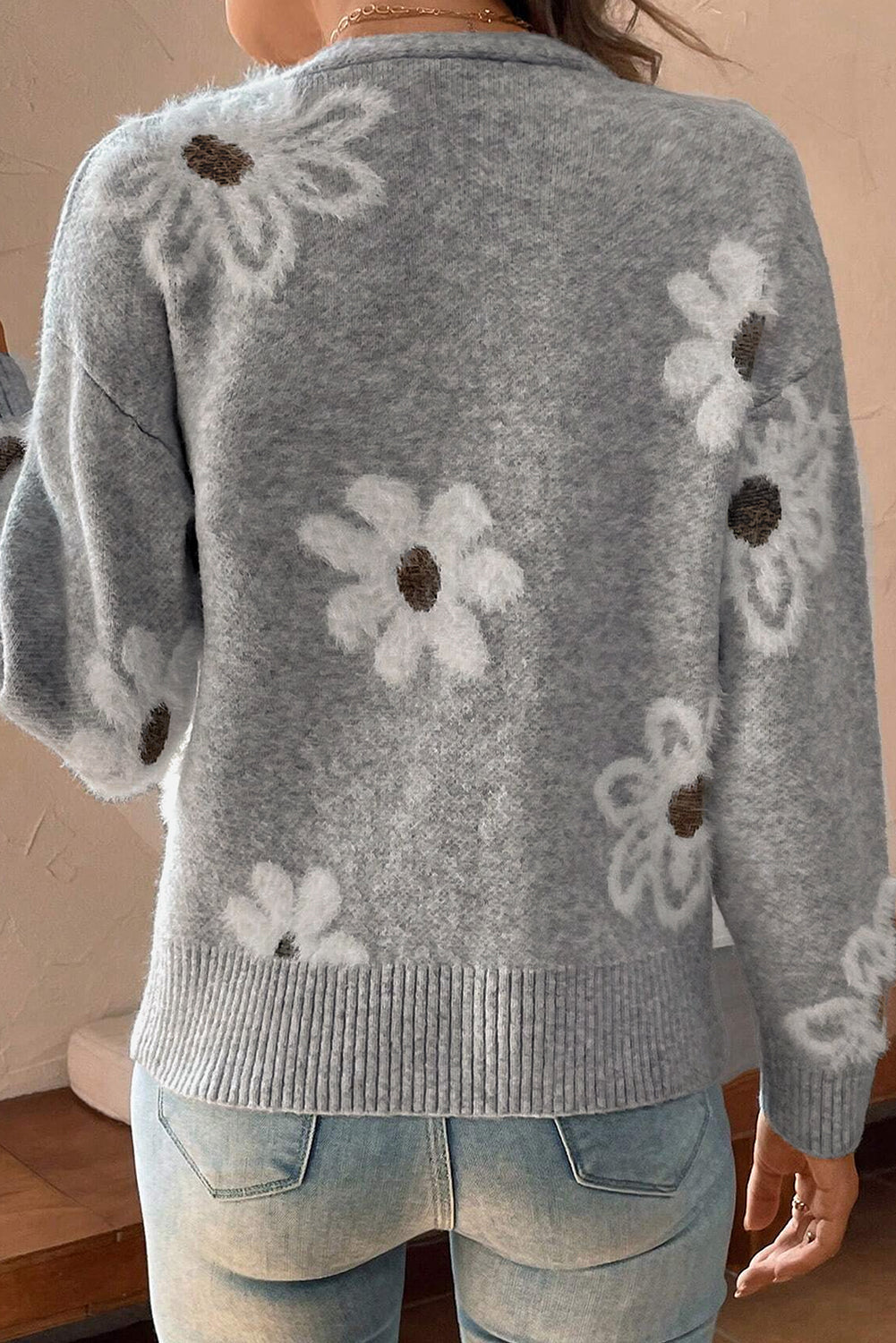 Julia – Cardigan with Floral Pattern