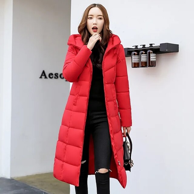 Chic Winter Coat with Hood for Women