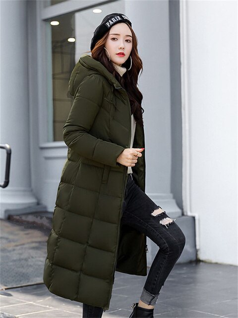 Chic Winter Coat with Hood for Women