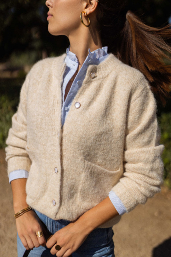 Loose and Simple Cardigan with Round Neckline