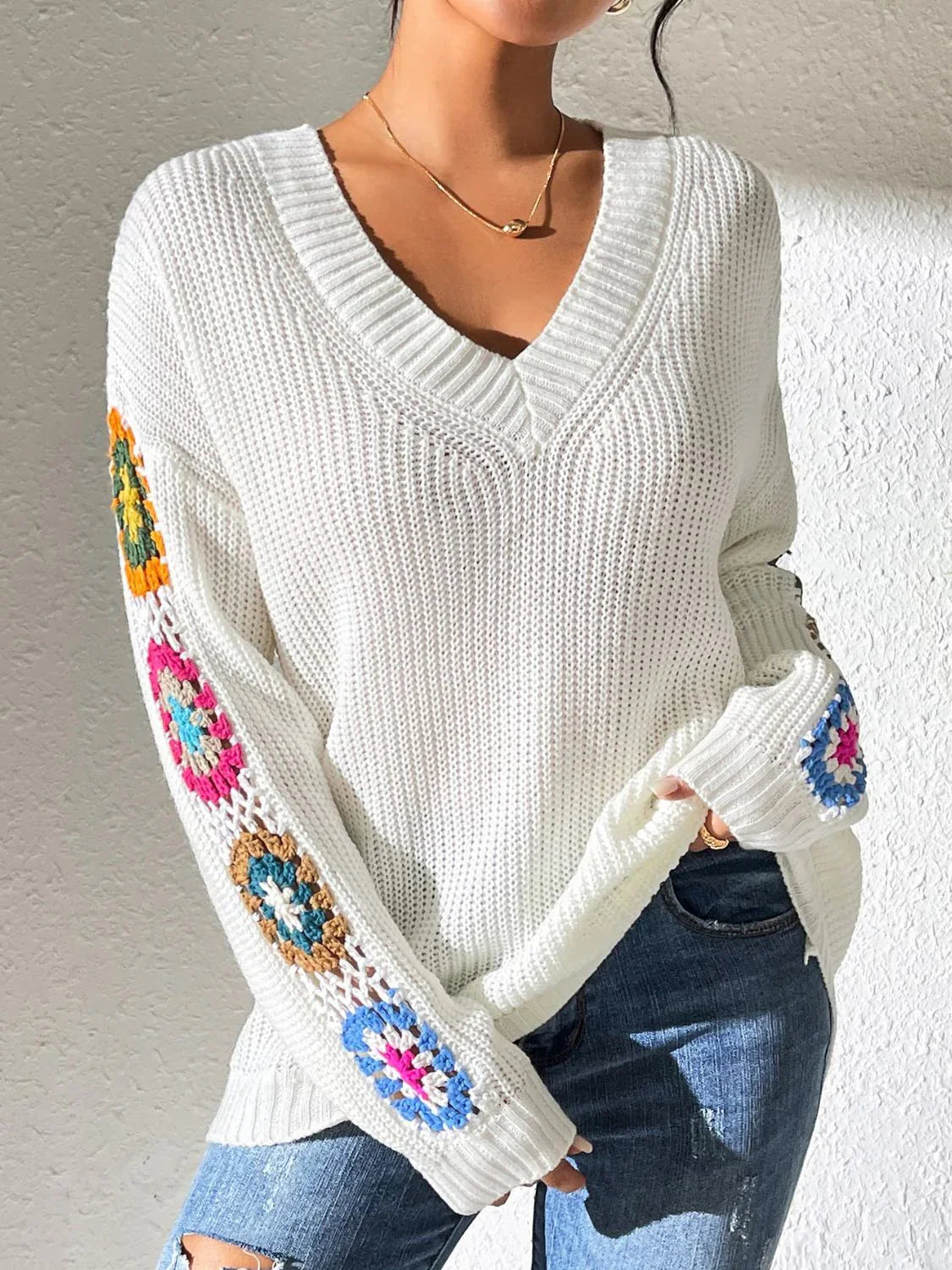 Elodie - Floral Women's V-Neck Sweater