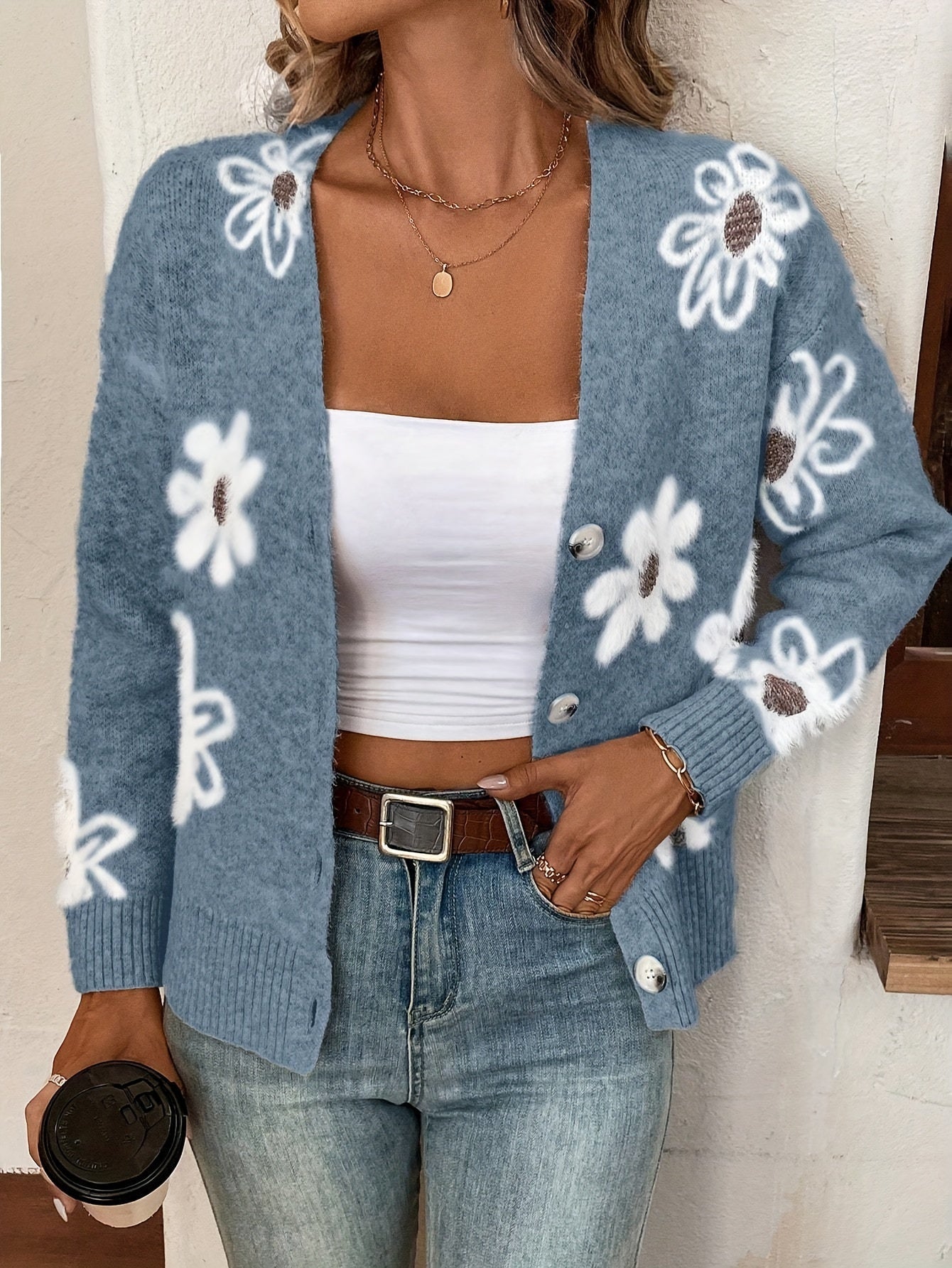 Julia – Cardigan with Floral Pattern