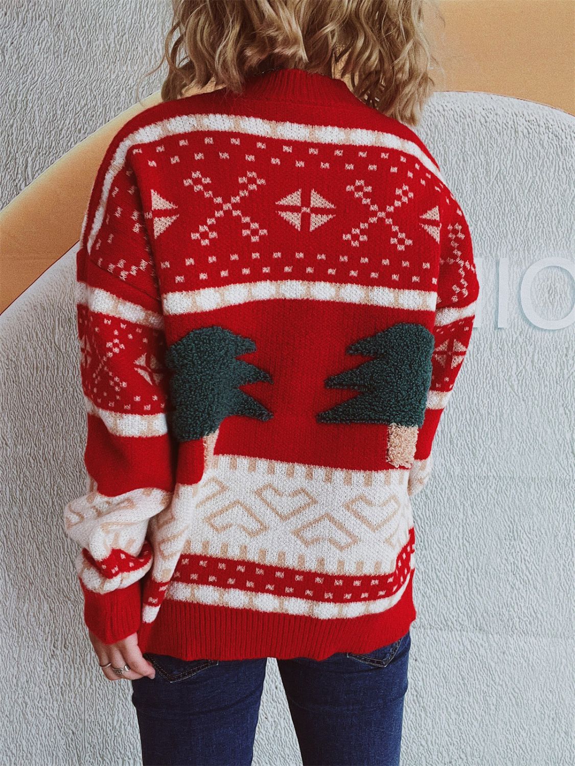 Christmas Tree Sweater with Long Sleeves and Round Neck