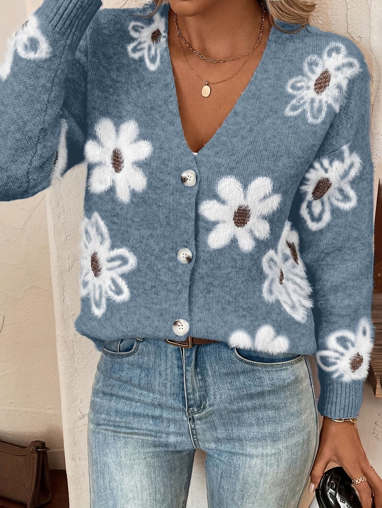 Julia – Cardigan with Floral Pattern