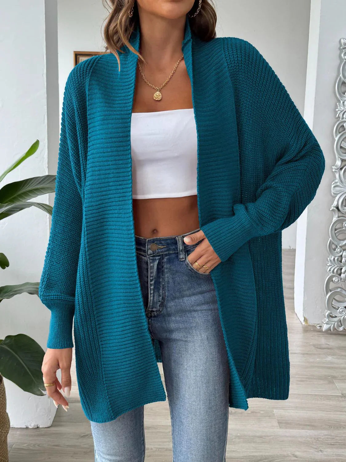 Betty - Stylish Cardigan for Autumn & Winter