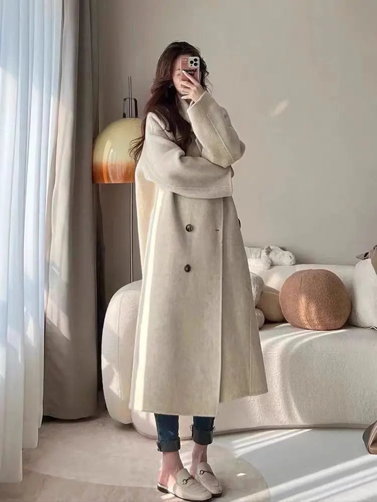 Evelyn - Elegant Winter Coat