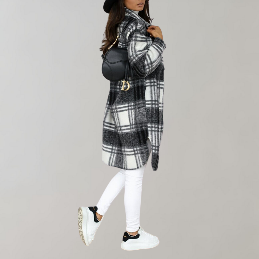 Iris | Women's Coat In Checked Pattern