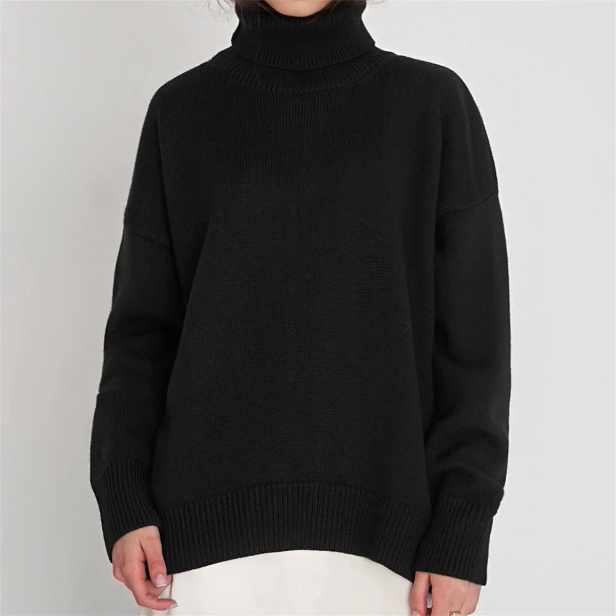 Adèle - Women's Turtleneck Sweater