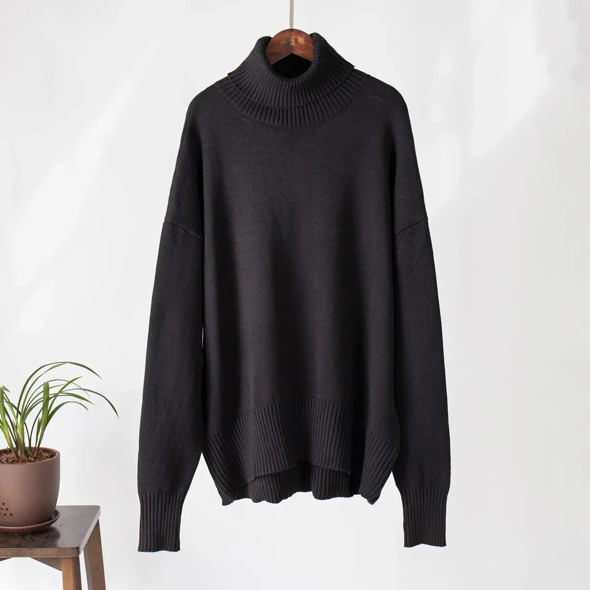 Adèle - Women's Turtleneck Sweater