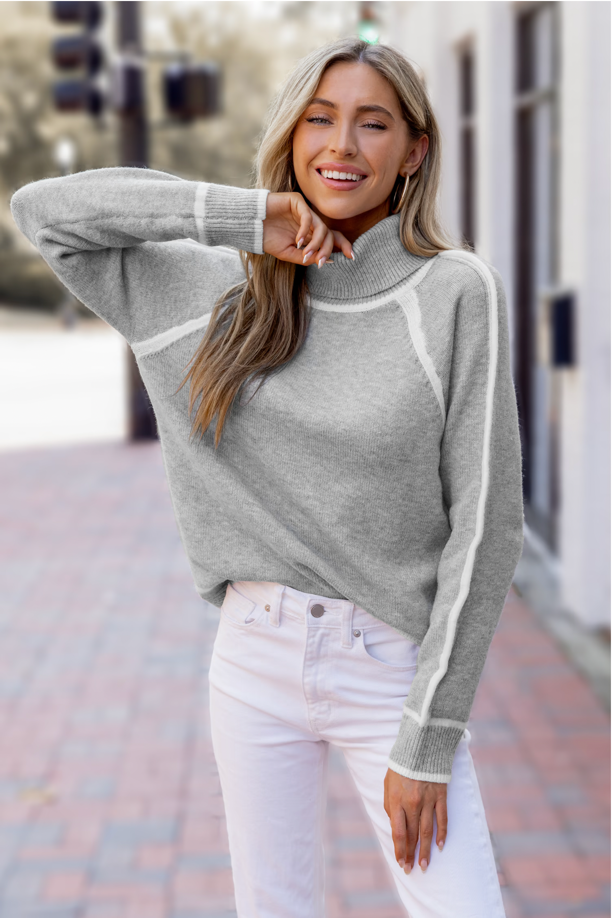 Grey Turtleneck Sweater with Long Sleeves – Stylish & Comfortable