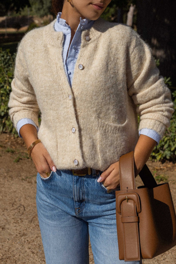 Loose and Simple Cardigan with Round Neckline