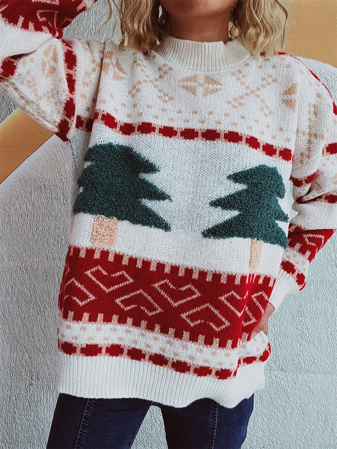 Christmas Tree Sweater with Long Sleeves and Round Neck