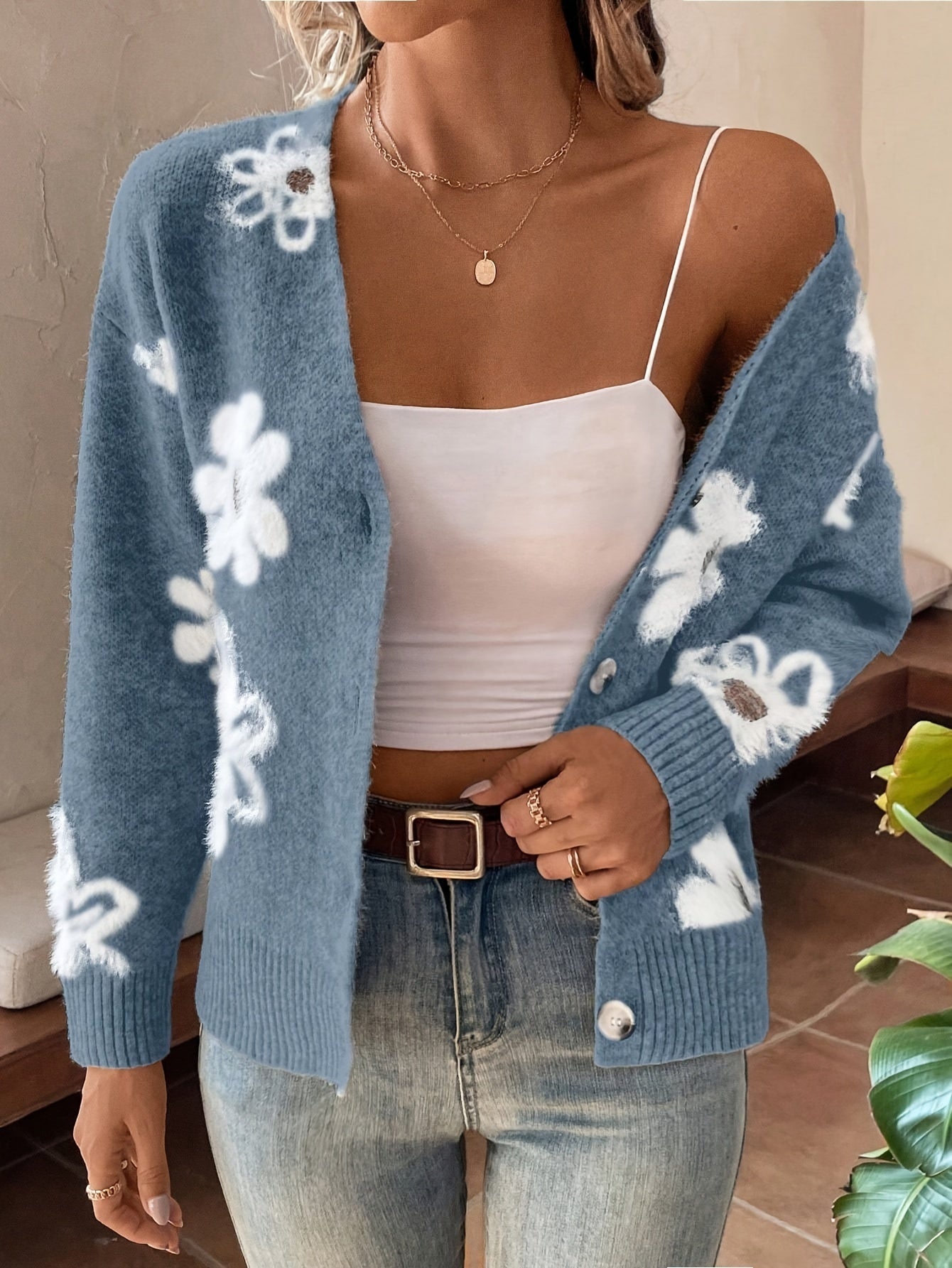 Julia – Cardigan with Floral Pattern