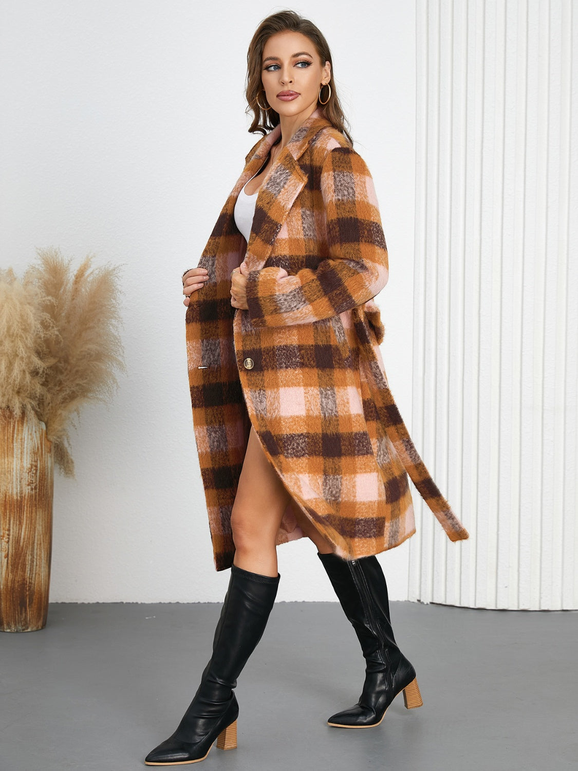 Amelia - Knitted Checked Coat with Collar